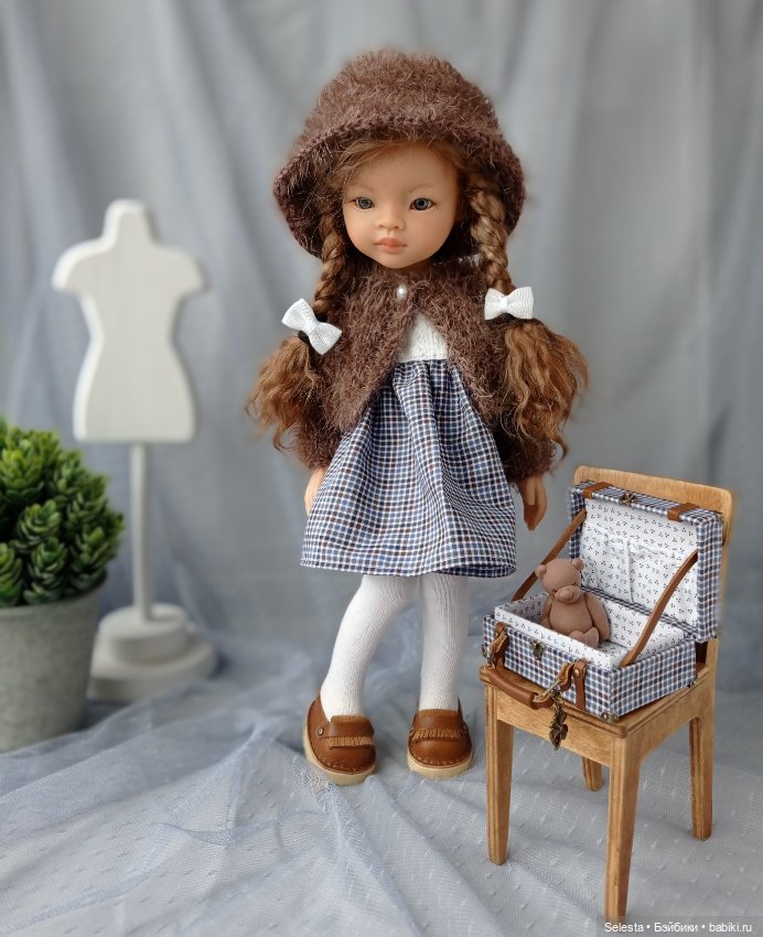 Дорожный чемоданчик — Одежда и обувь для кукол своими руками: фото (фото 2)