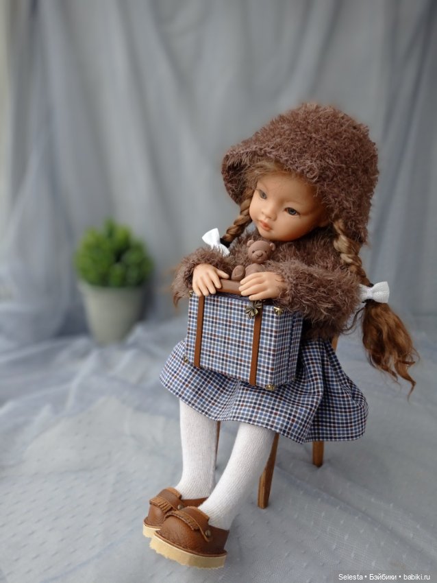 Дорожный чемоданчик — Одежда и обувь для кукол своими руками: фото (фото 7)