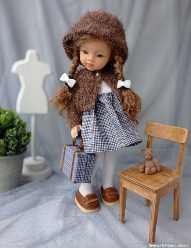 Дорожный чемоданчик — Одежда и обувь для кукол своими руками: фото (фото 3)