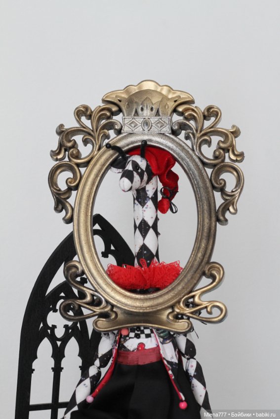 Арлекин , фантазии на тему жирафов