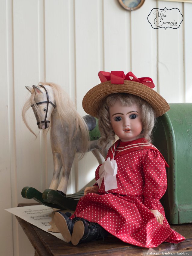 Розовые сапожки — Редкие антикварные куклы и реплики: воск (фото 2)