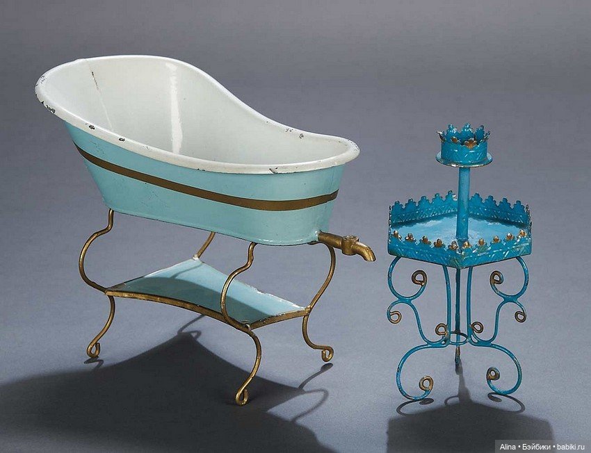 Миниатюрная гигиена — Антикварные игрушки и домики: елочные украшения