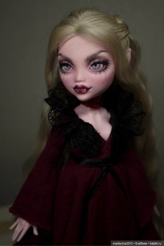 Леди вамп из Вестероса :) (фото 7)