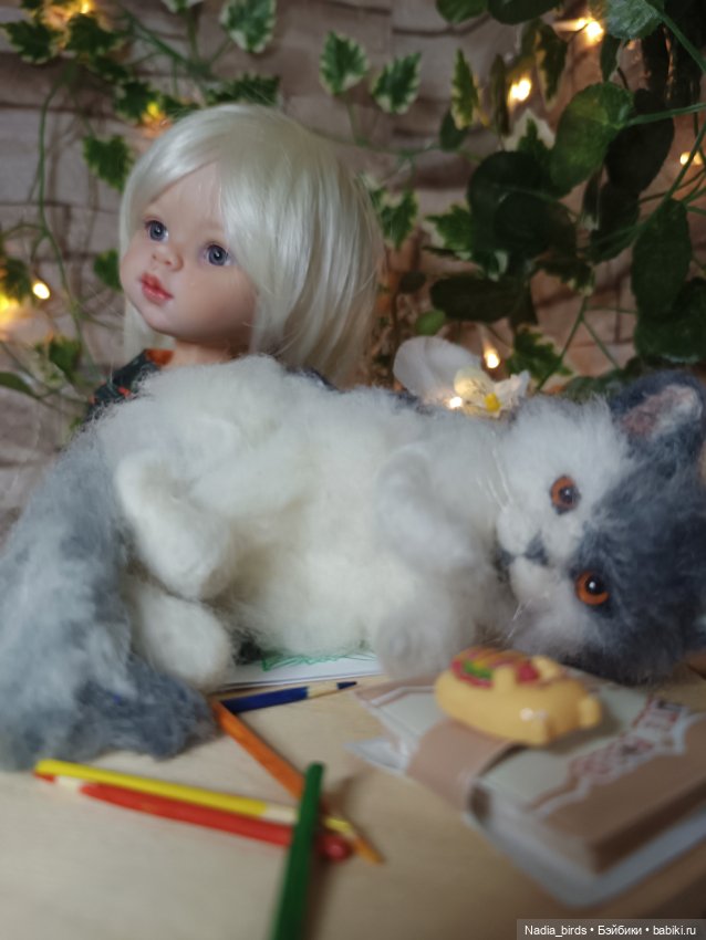 Ариша и день рисования — Куклы Paola Reina (Паола Рейна): новинки