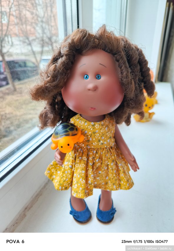 Шуня, первая булка — Куклы Nines d'Onil (Нинес): Миа (Mia)