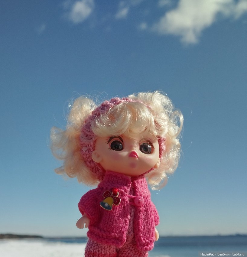 Мы гуляем с Деловулей. Продолжение