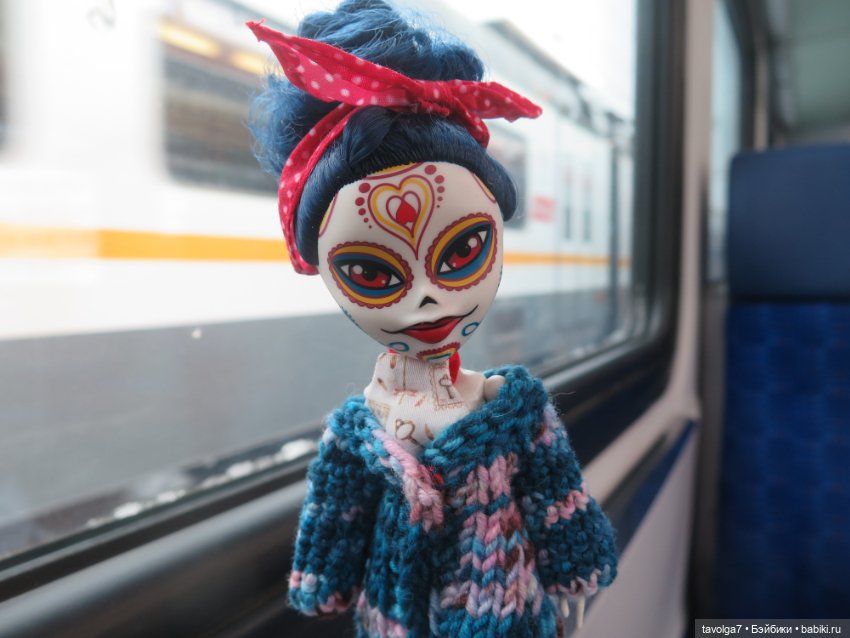 Catrinas Underworld и снег в апреле