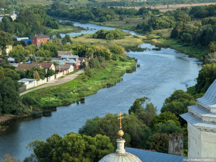 Нив путешествует. Торжок, август 2024