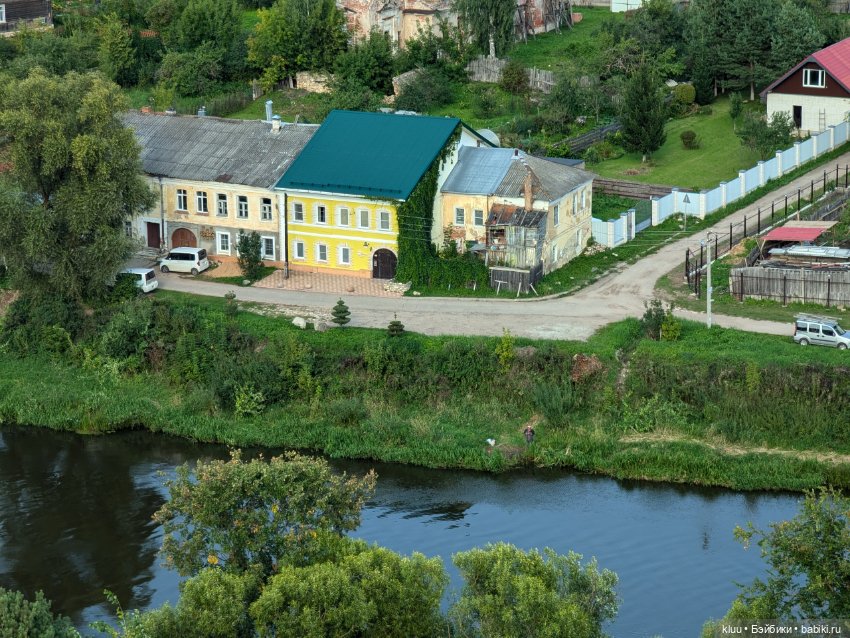 Нив путешествует. Торжок, август 2024