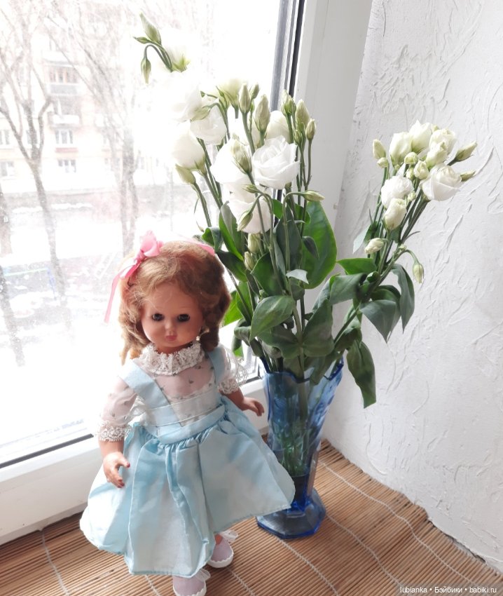 Бело-синее моё кукольно-цветочное🤍💙