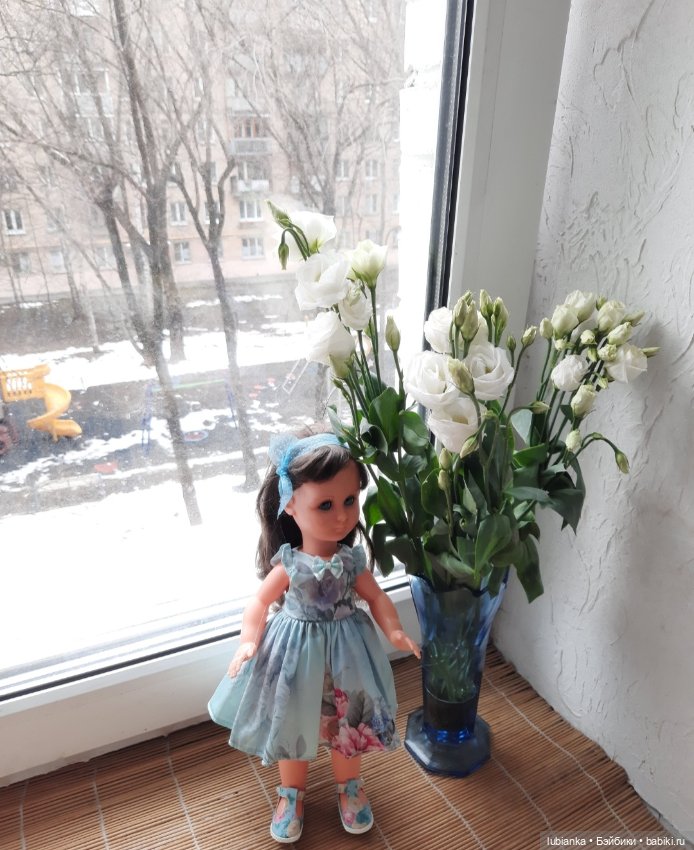 Бело-синее моё кукольно-цветочное🤍💙