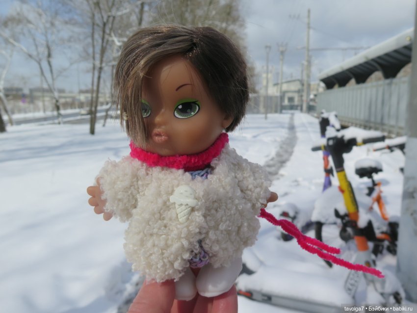 Jaggets Famosa мини и снег в Москве в апреле 2025