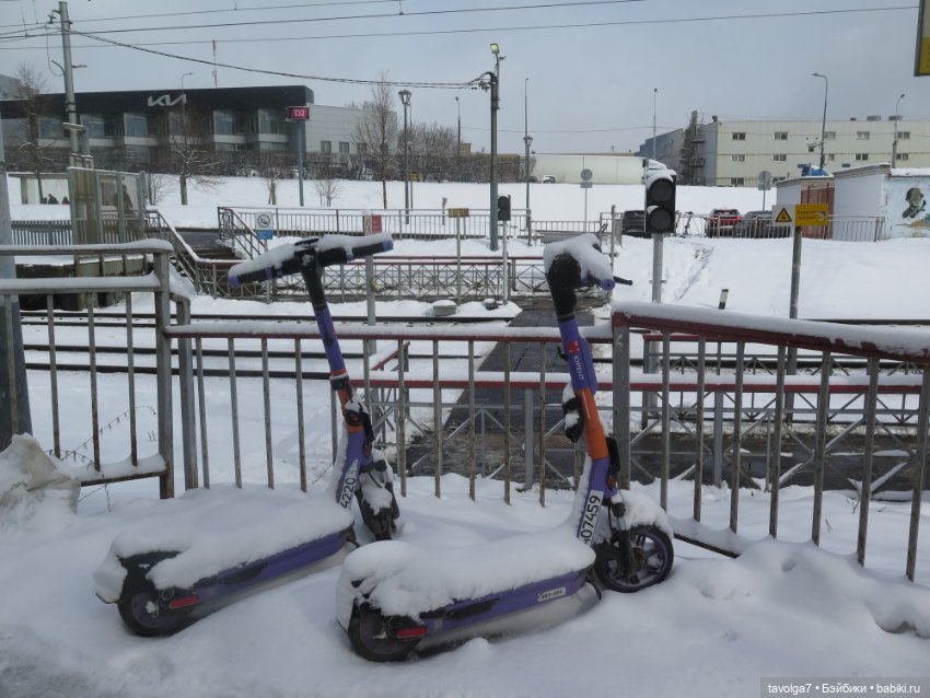 Jaggets Famosa мини и снег в Москве в апреле 2025