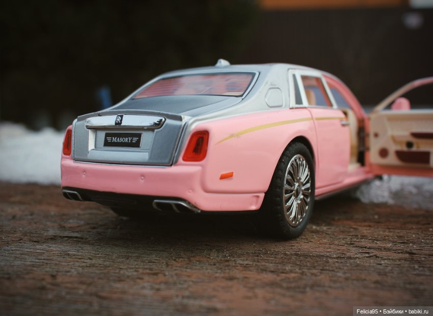 Погуляли с Поппи Паркер 🩷 (фото 2)