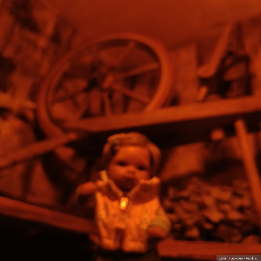 Эля в гостях у Бабы-Яги ( пепита Антонио Хуан)