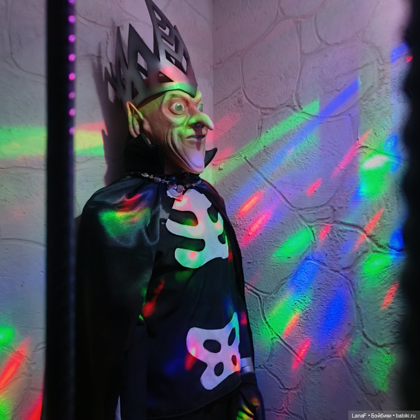 Эля в гостях у Бабы-Яги ( пепита Антонио Хуан)