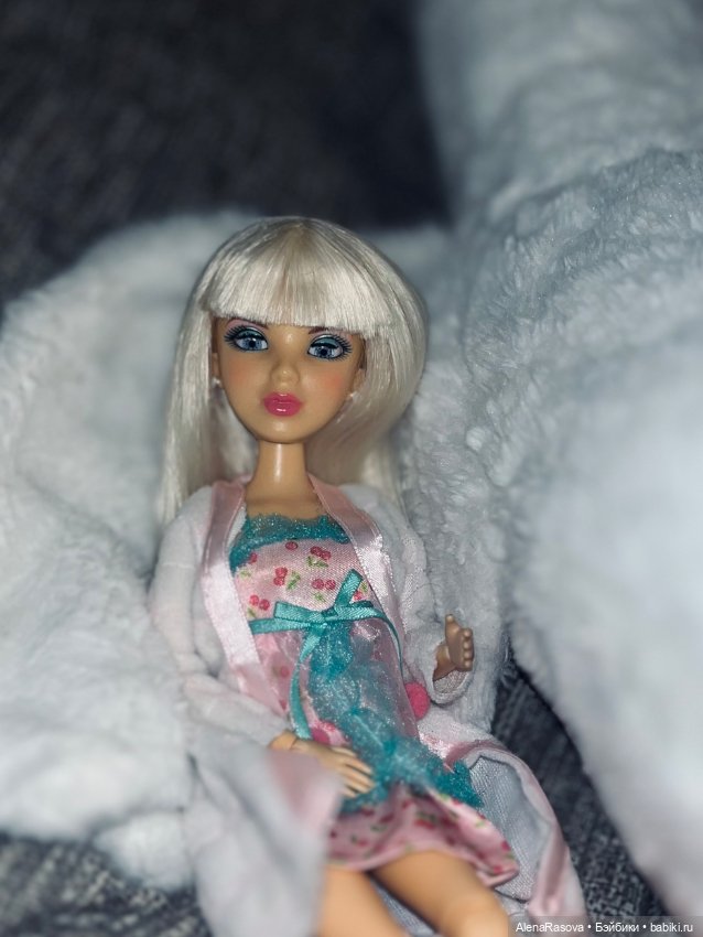 Liv Софи — Куклы Liv (Лив) Spin Master: сменные парики (фото 2)