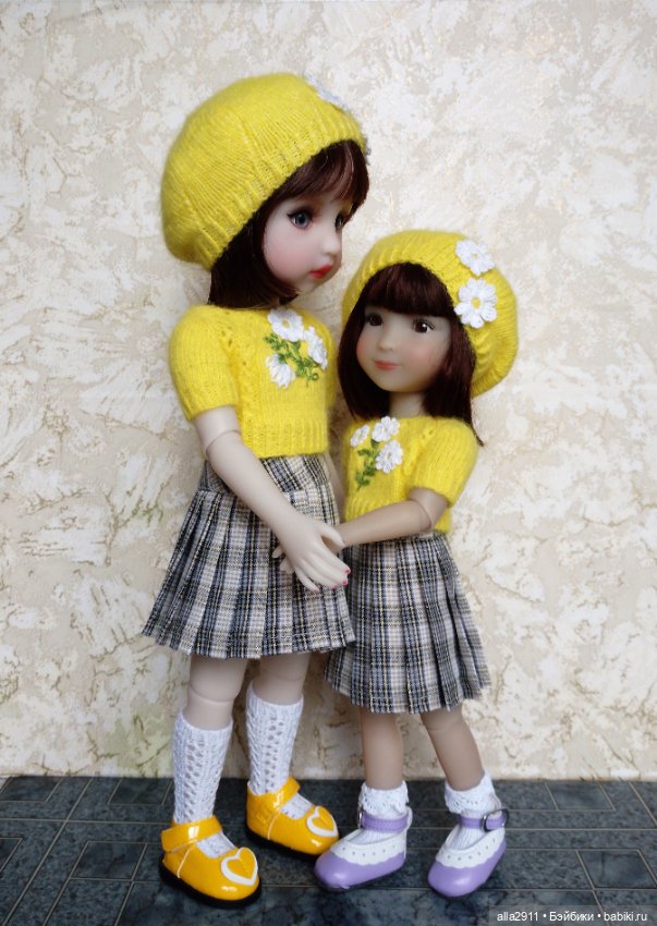 Девчонки в юбчонках — Одежда и обувь для кукол своими руками: фото