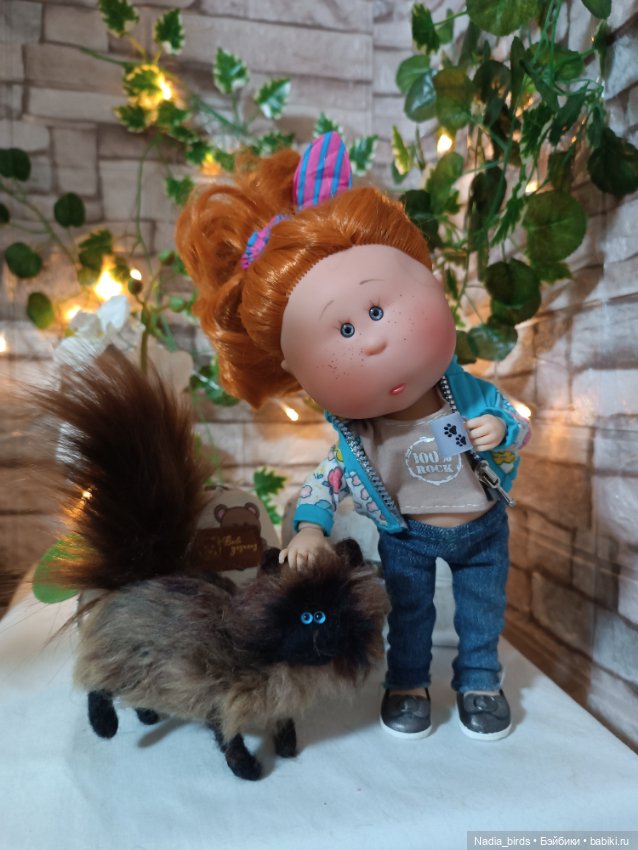 Оживление Манюни — Куклы Nines d'Onil (Нинес): Миа (Mia)