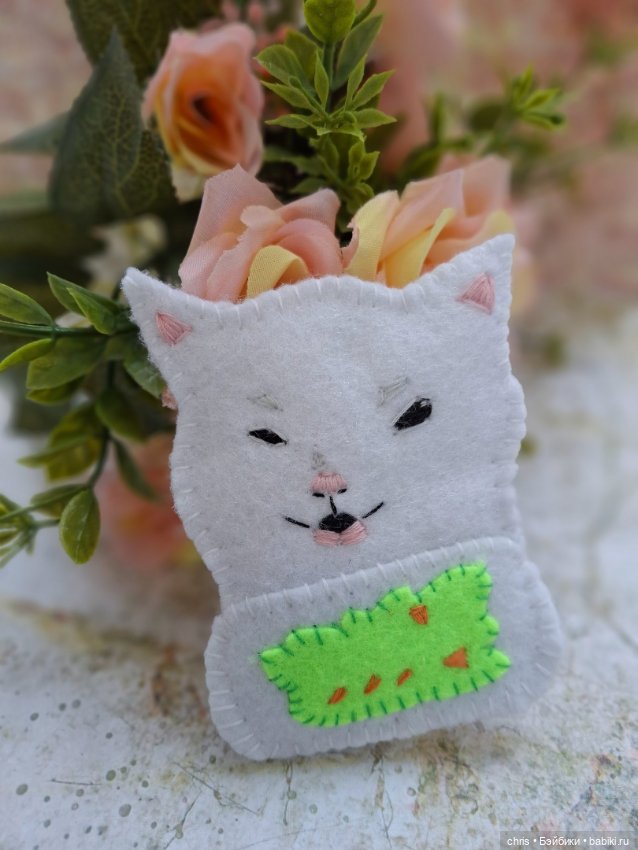Мои работы из фетра — Вышивка крестиком (фото 10)