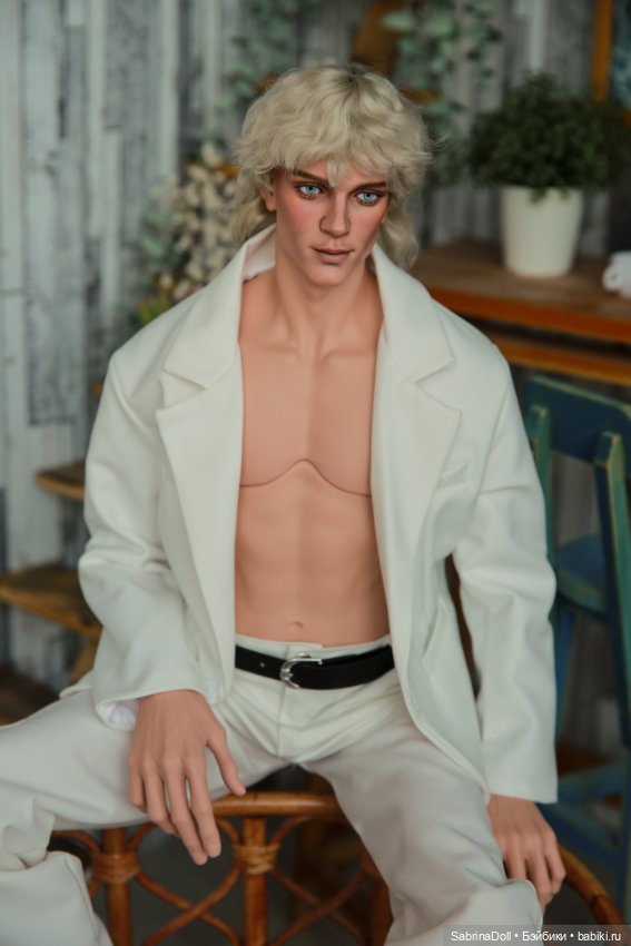 Обворожительная улыбка Нео