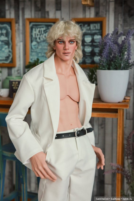 Обворожительная улыбка Нео