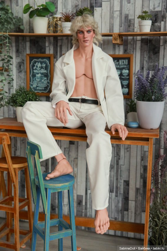 Обворожительная улыбка Нео