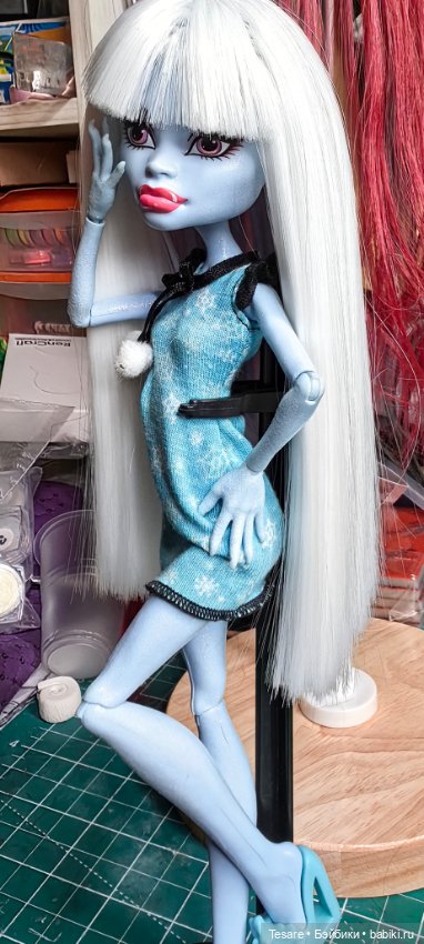 Восстановление. Эбби с челкой