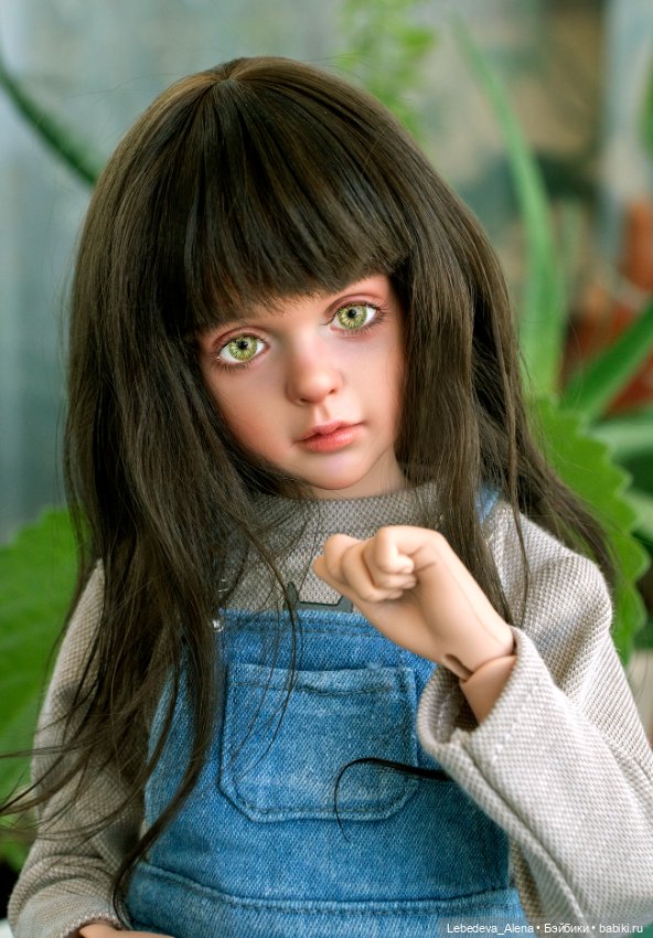 Коробочка с кукольной одеждой (фото 3)