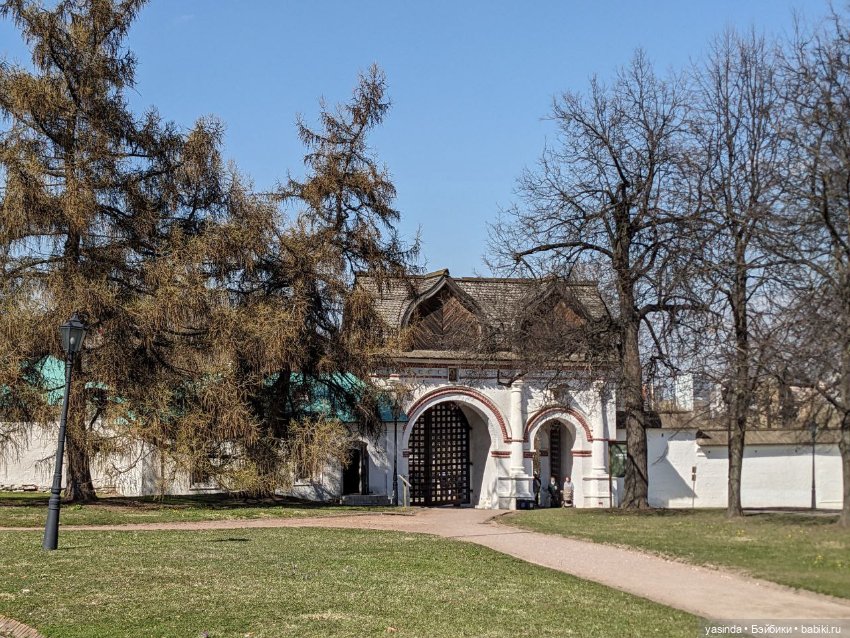 Прогулка в Коломенском — Куклы Strawberry Planet: Redberry (фото 9)