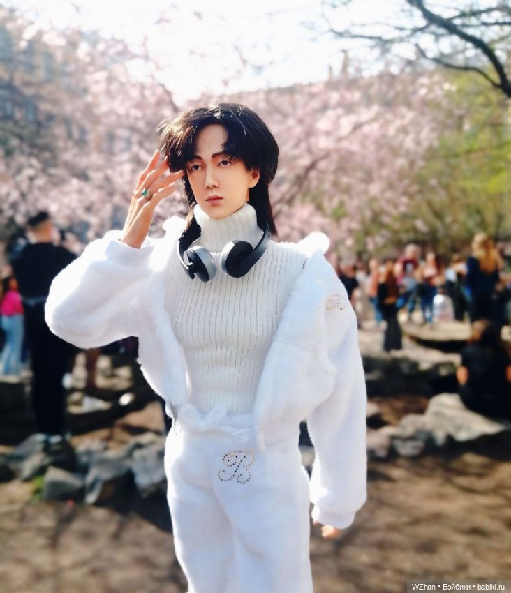 Сакура 2025г — Портретные куклы знаменитостей: звезды кино (фото 7)