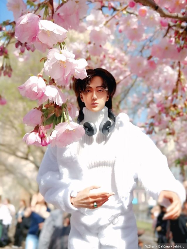 Сакура 2025г — Портретные куклы знаменитостей: звезды кино