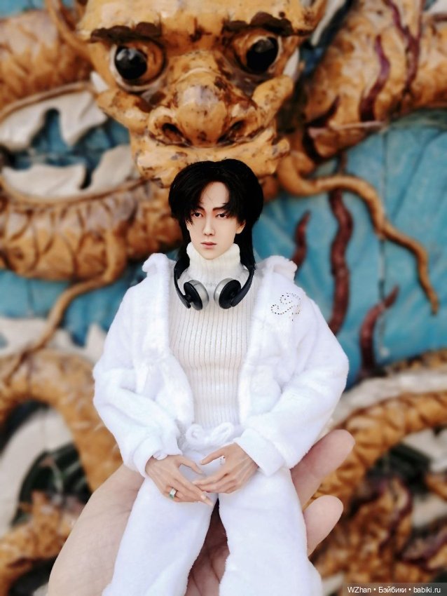 Сакура 2025г — Портретные куклы знаменитостей: звезды кино