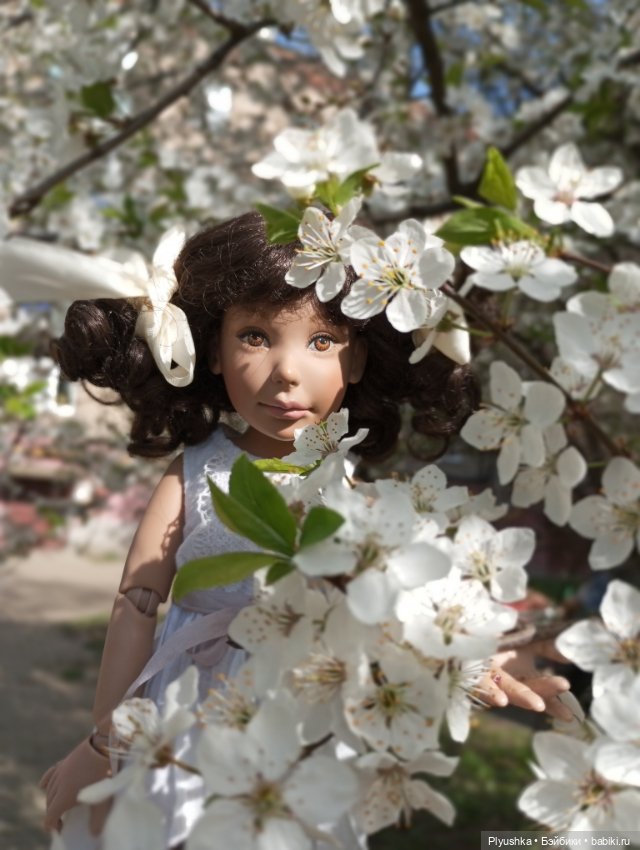 Вишня цветёт — Куклы LeeAnn (Denis Bastien) и Marianna Oldenburg: винил (фото 5)