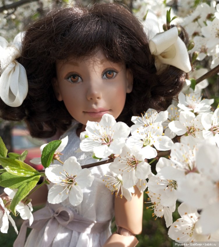 Вишня цветёт — Куклы LeeAnn (Denis Bastien) и Marianna Oldenburg: винил