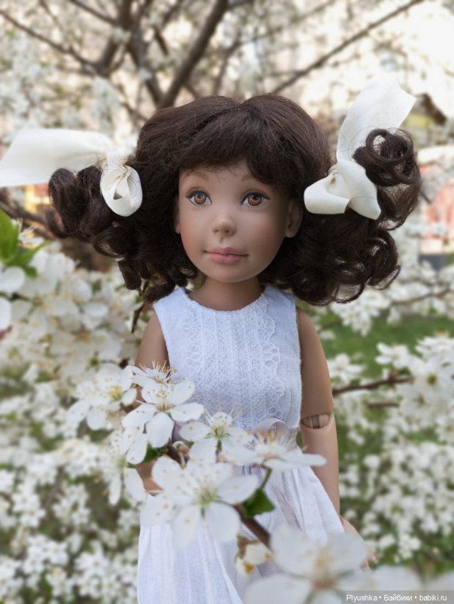 Вишня цветёт — Куклы LeeAnn (Denis Bastien) и Marianna Oldenburg: винил