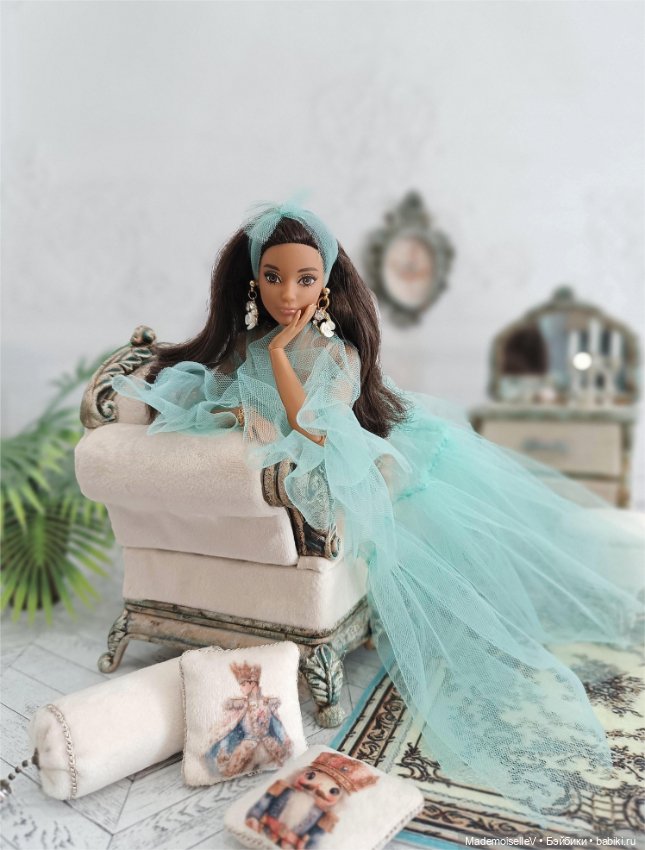 Будуар для Карлы — Мебель для кукол и домиков: фото