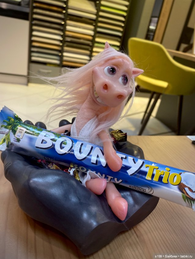 Лошадка Мэрилин — Авторские игрушки из разных материалов: синельная проволока (фото 3)