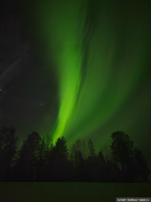 Давно хотела поделиться фотографиями северного сияния с вами