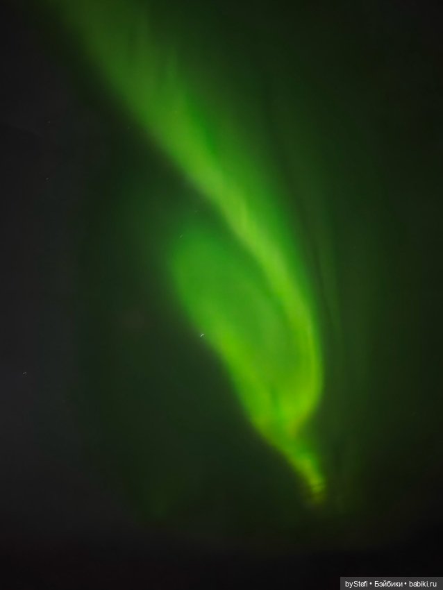 Давно хотела поделиться фотографиями северного сияния с вами