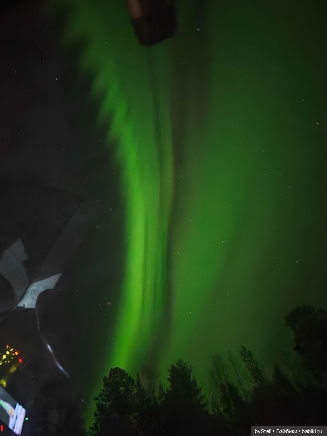Давно хотела поделиться фотографиями северного сияния с вами