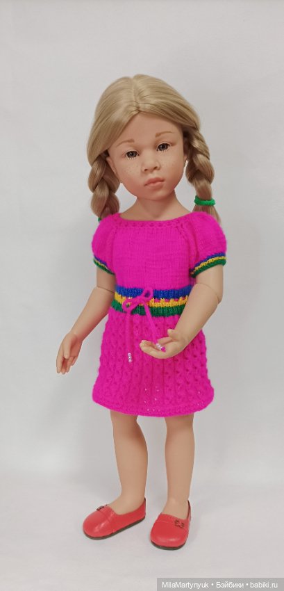 Малиновое платье — Одежда и обувь для кукол своими руками: фото
