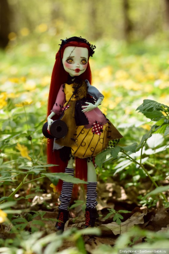 Салли в лесу — ООАК Monster High и Ever After High: репейнт
