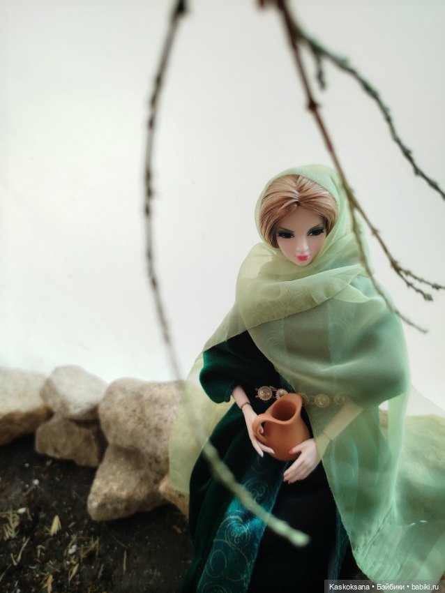 Из тьмы веков. Персонажи. Наси