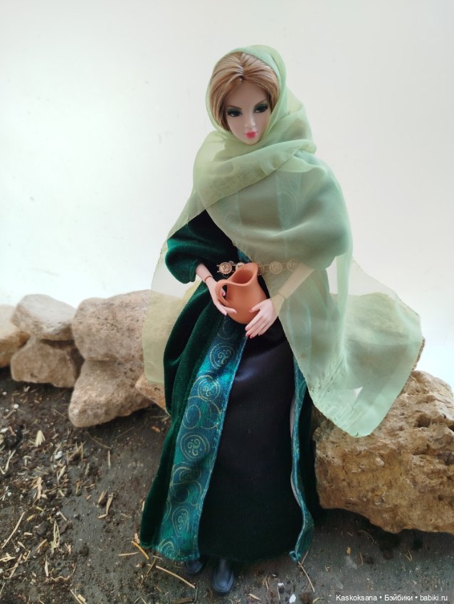 Из тьмы веков. Персонажи. Наси