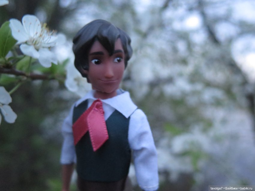 "Несёшь тревожное в март?"