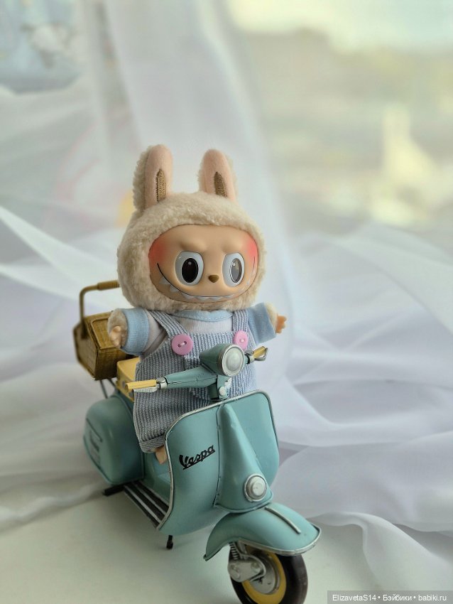 Мой новый друг Лабубу — Авторские игрушки из разных материалов: синельная проволока (фото 2)