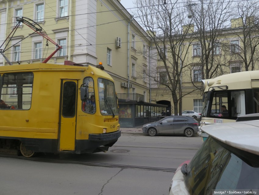 "Жить с контуром дыры..." (фото 7)