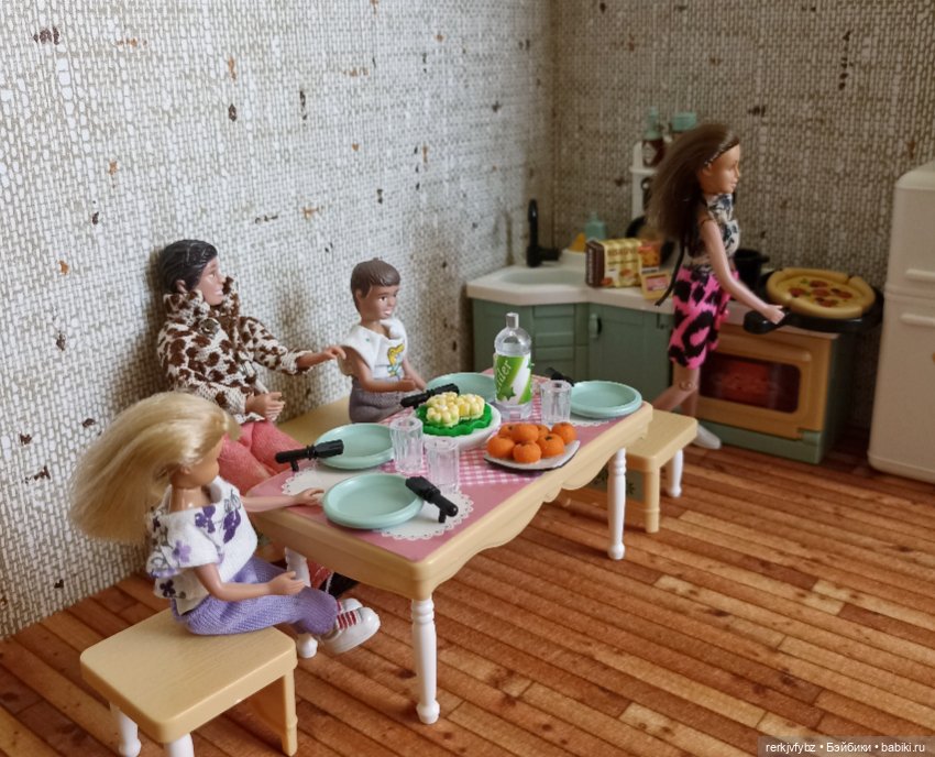 Обед в семейке Lundby — Игровые куклы разных производителей (Разное): редкие бренды (фото 2)