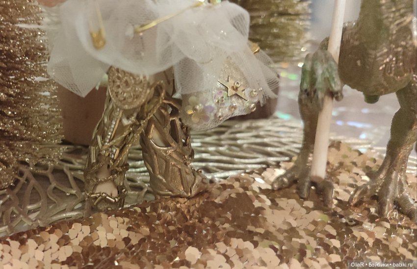 🌬Похолодание или 🌿 "Весенне-новогодняя" фотосессия с Велоцираптором🦖